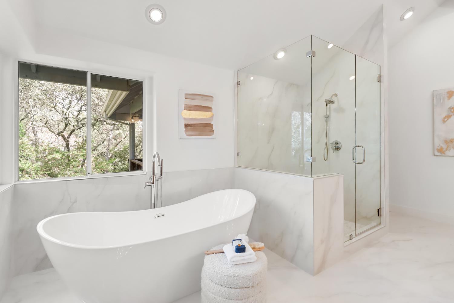 3058 Ridgeview Drive