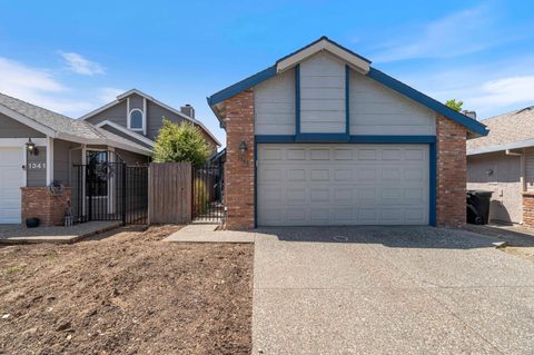 1343 Puebla Way, Roseville, CA 95747 - #: 225101203