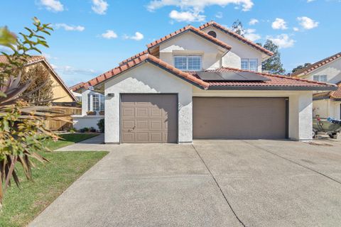 281 Reardon Street Oakdale CA 95361