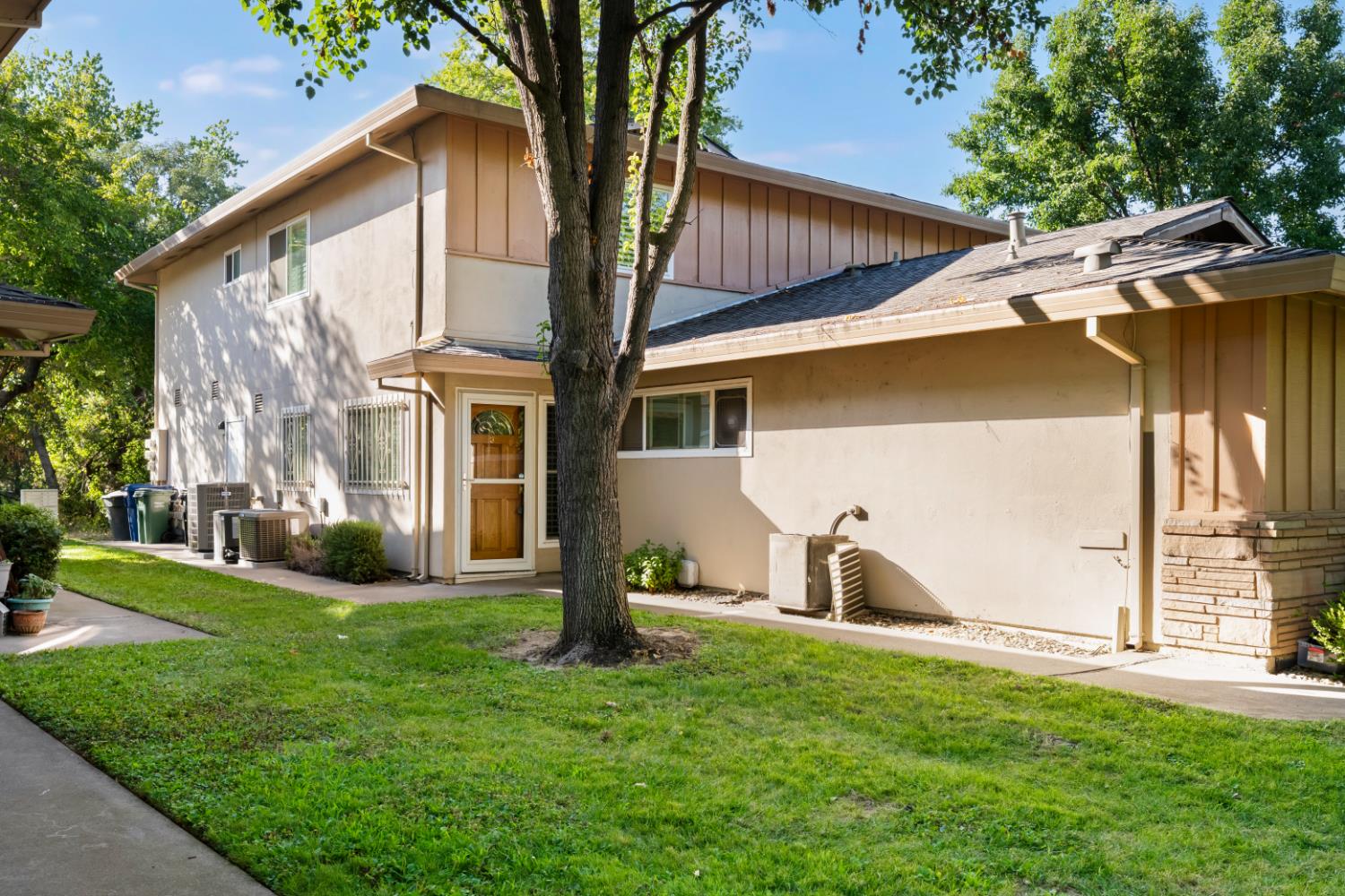 5153 Connecticut Drive 3