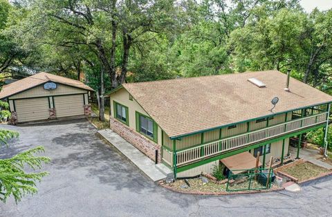 19808 Via Redonda Road Sonora CA 95370