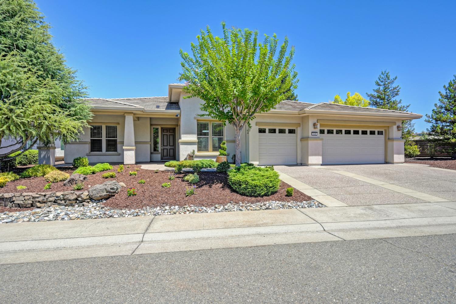 640 Loon Lake Court