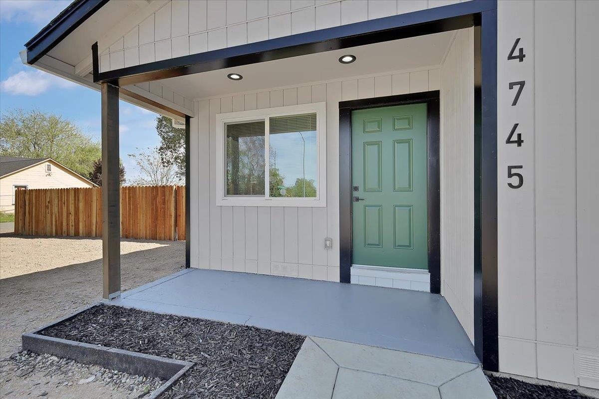 4745 Olivehurst Avenue