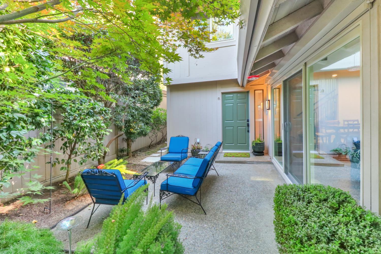 225 Hartnell Place