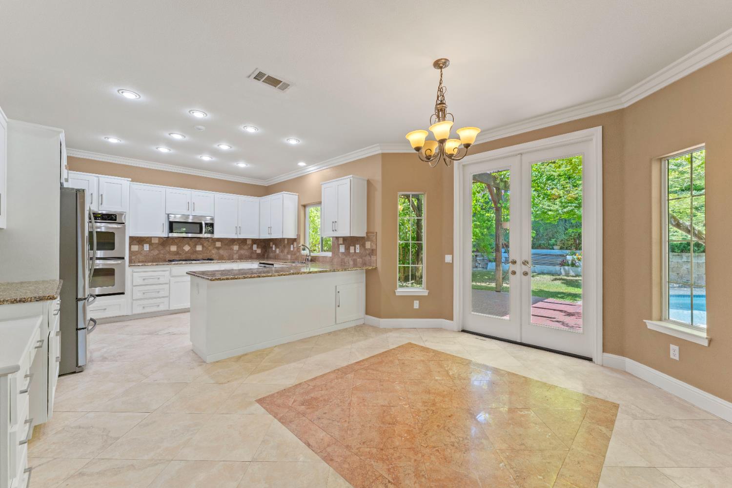 8543 Kenneth Hill Court