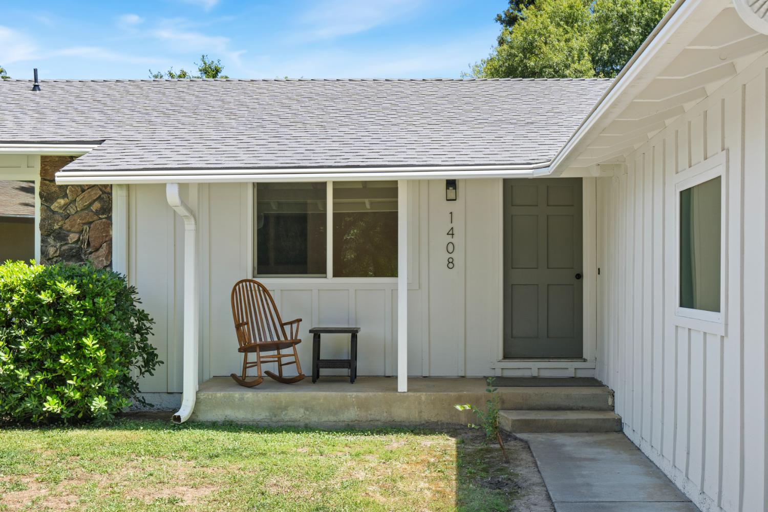 1408 Camphor Lane