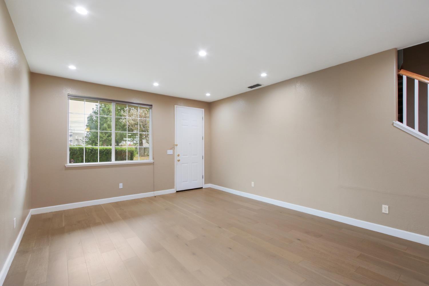 609 Granada Pass Drive