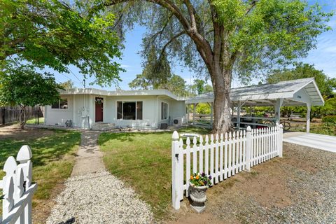 3756 Holly Street Loomis CA 95650