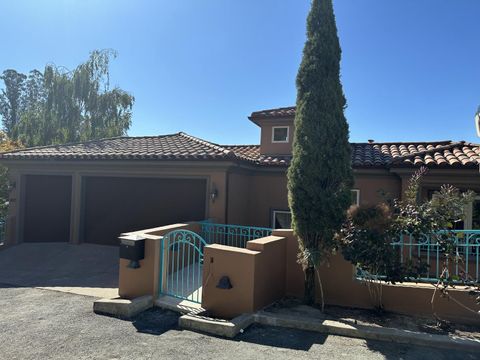 6611 Elverton Drive Oakland CA 94611