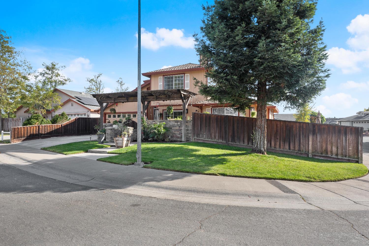 568 Regis Drive