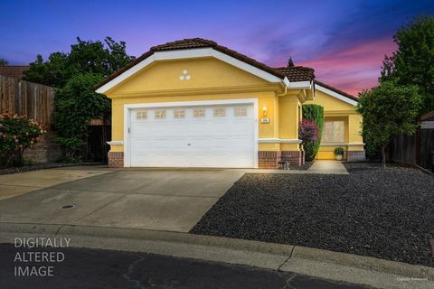 205 Pelham Court Roseville CA 95747