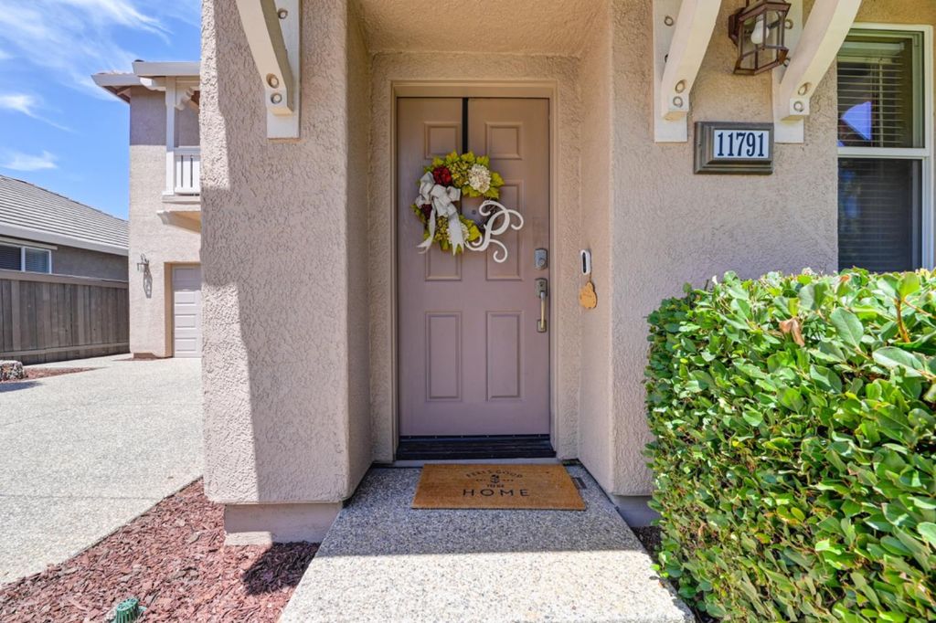 Photo of 11791 Battenburg Way, Rancho Cordova, CA 95742 (MLS # 226033453)