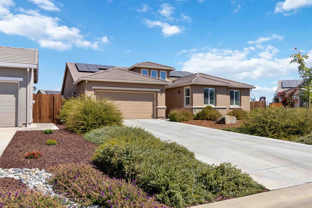 Photo of 1815 St Croix Court, Plumas Lake, CA 95961 (MLS # 225115225)