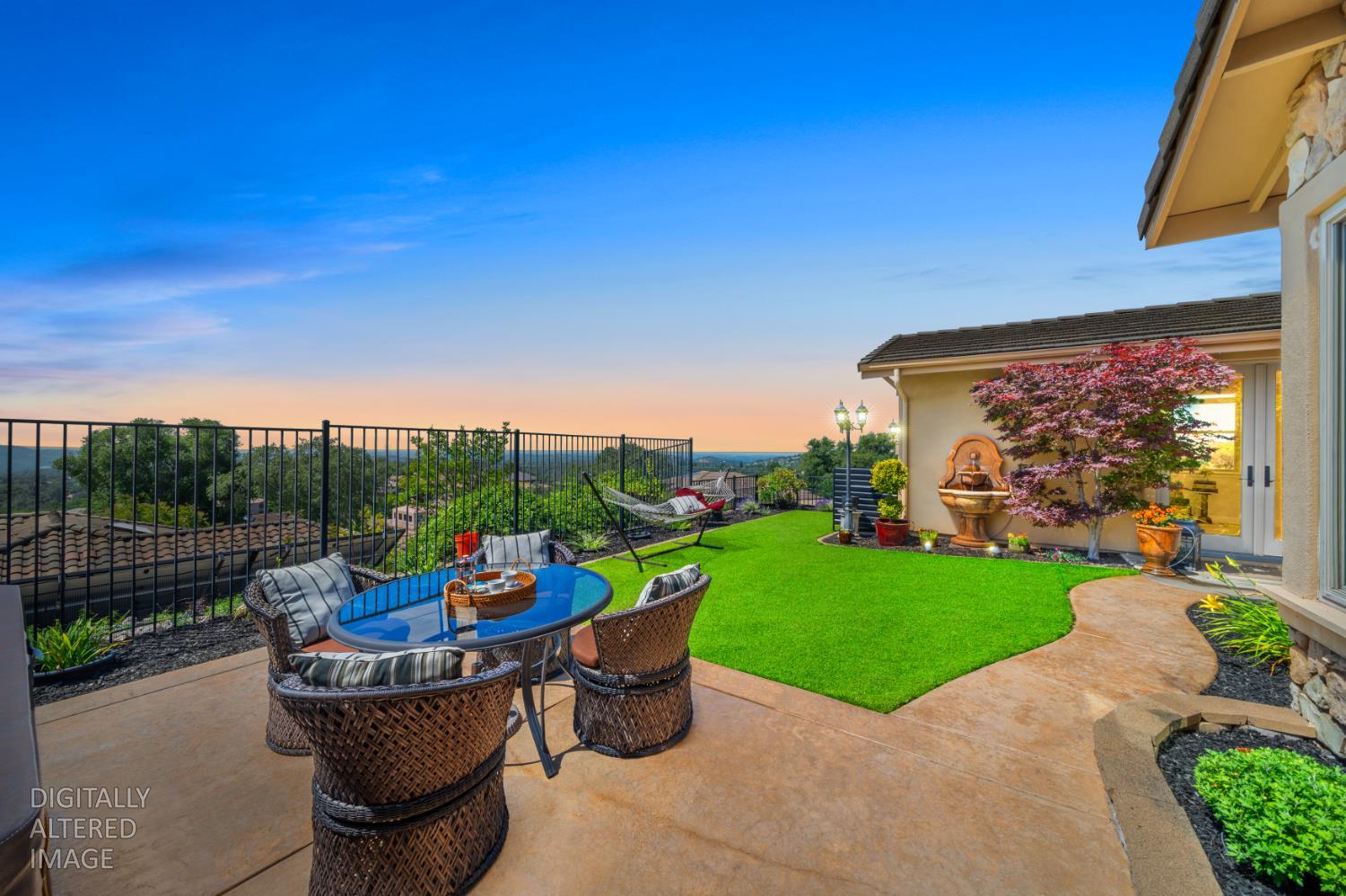 820 Dana Court
