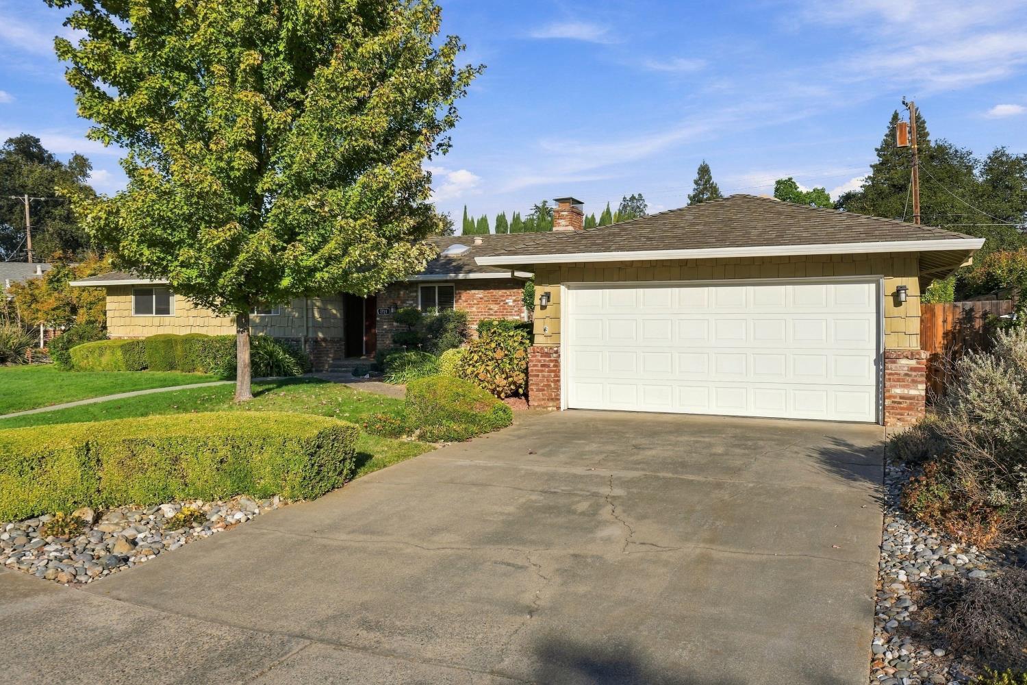 3721 Laura Court