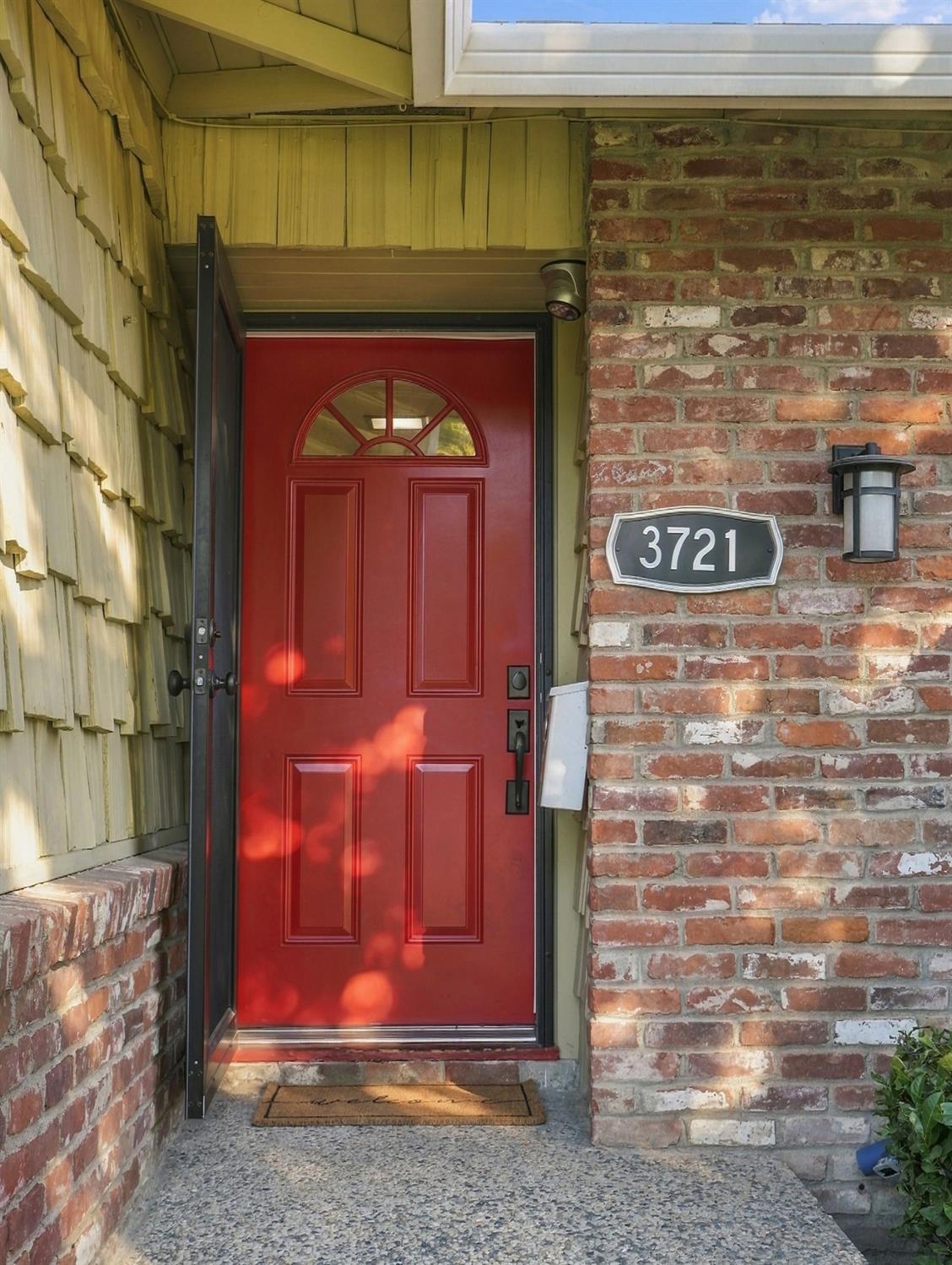 3721 Laura Court