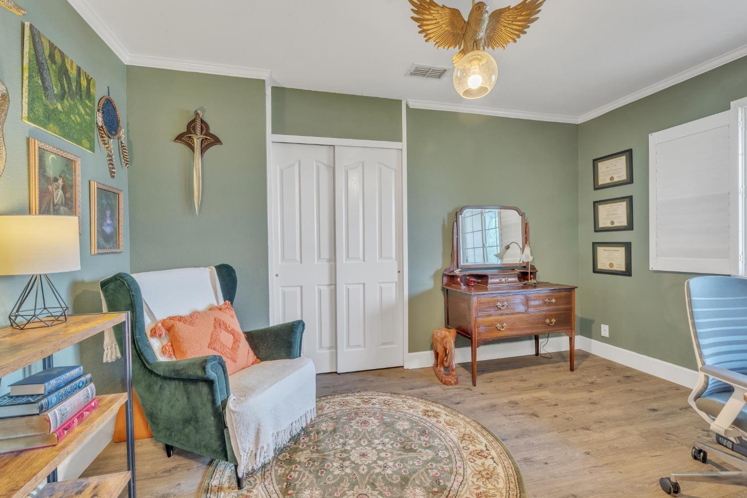 3700 N Country Drive