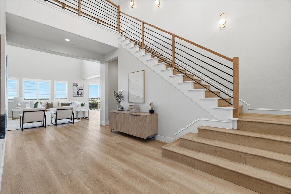 1514 Elmores Way