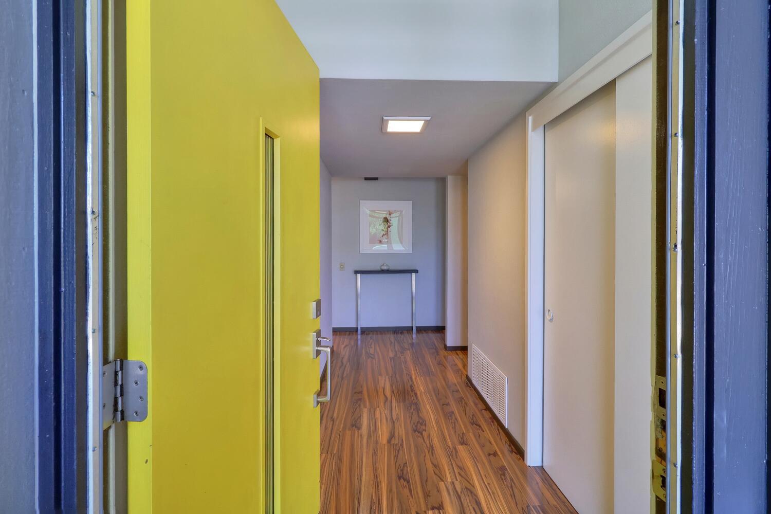 216 Luz Place