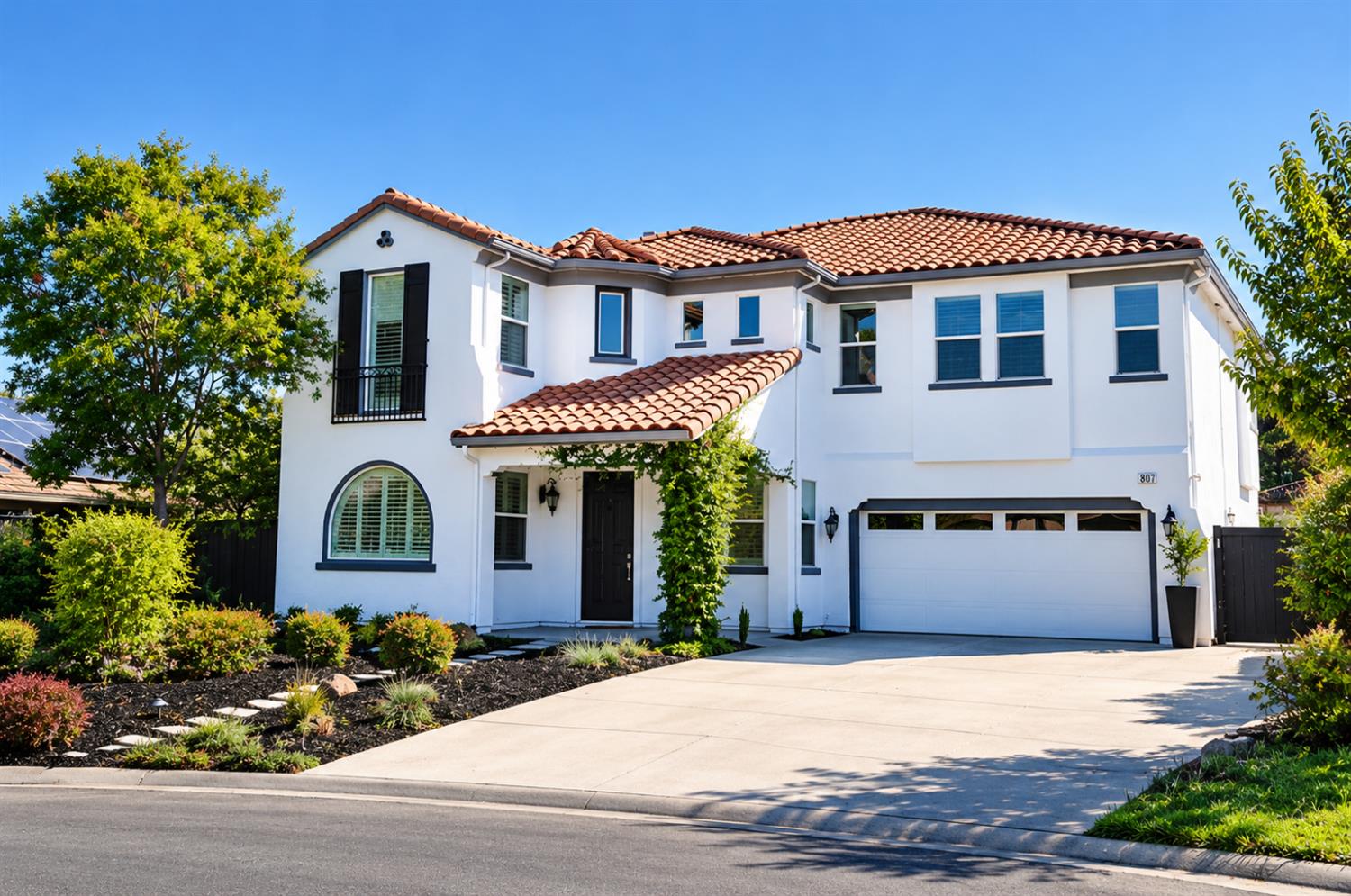 607 Belhaven Court