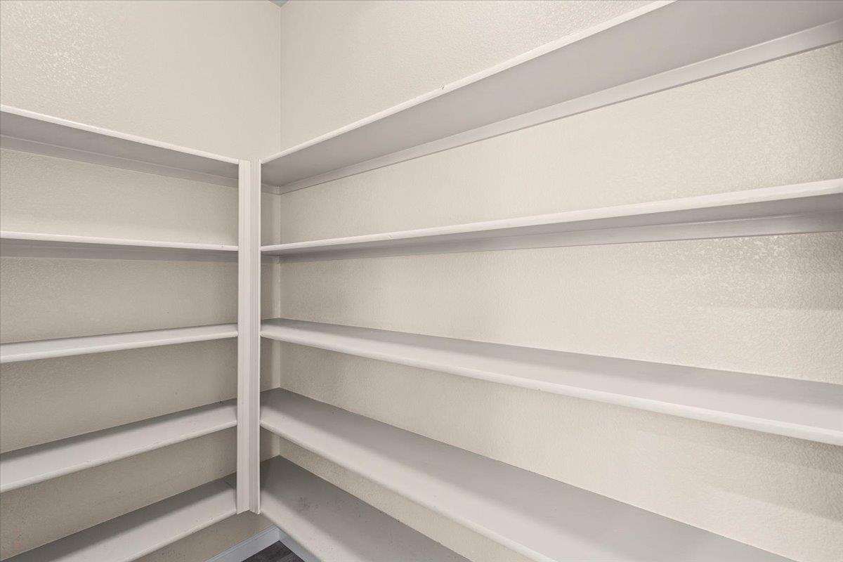 Atwater, California 95301, United States, 4 Bedrooms Bedrooms, ,4 BathroomsBathrooms,Residential,Active,190799