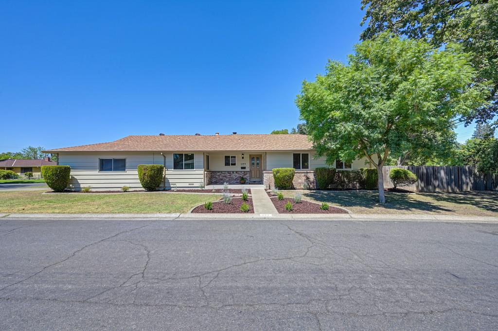 1177 Theo Way