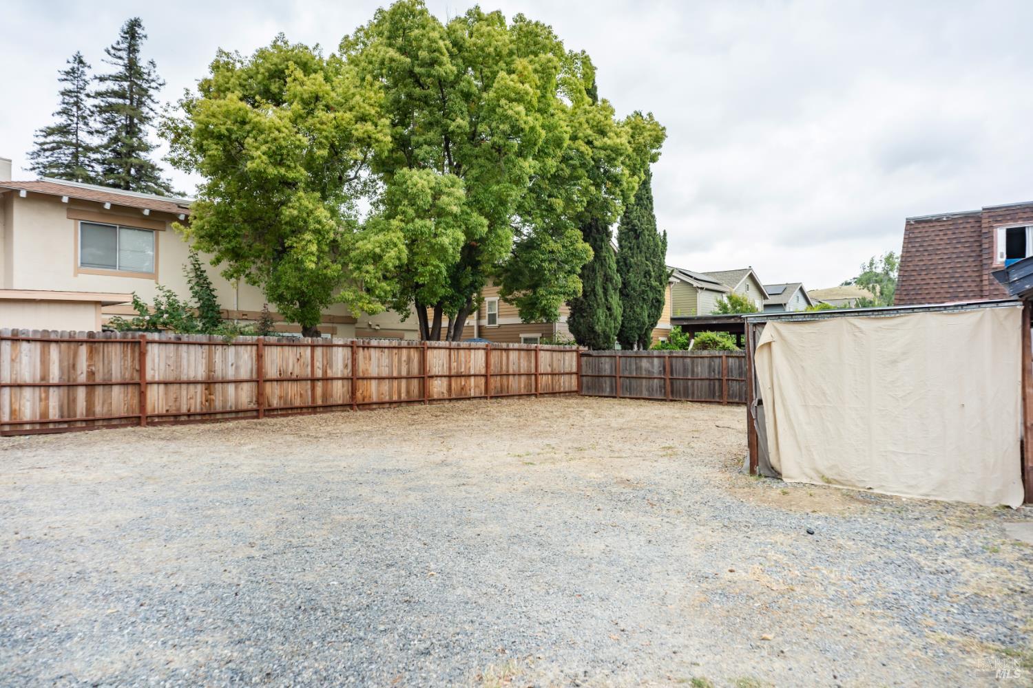 1300 Vallejo Avenue