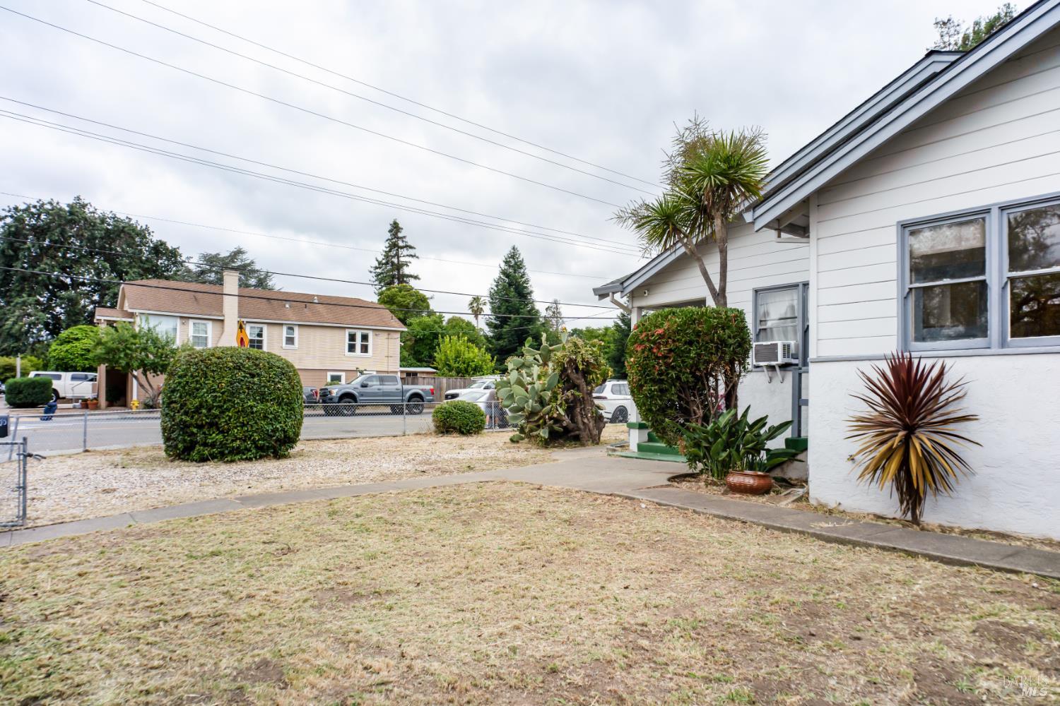 1300 Vallejo Avenue