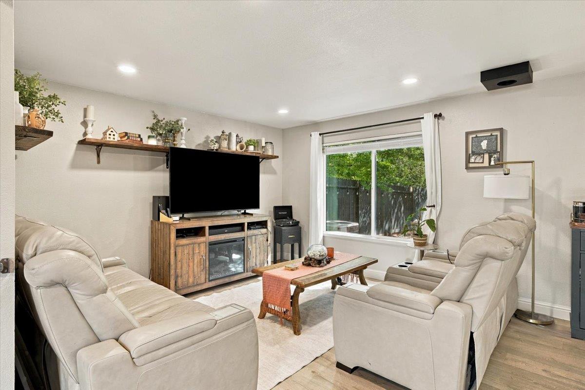 3334 Village Court