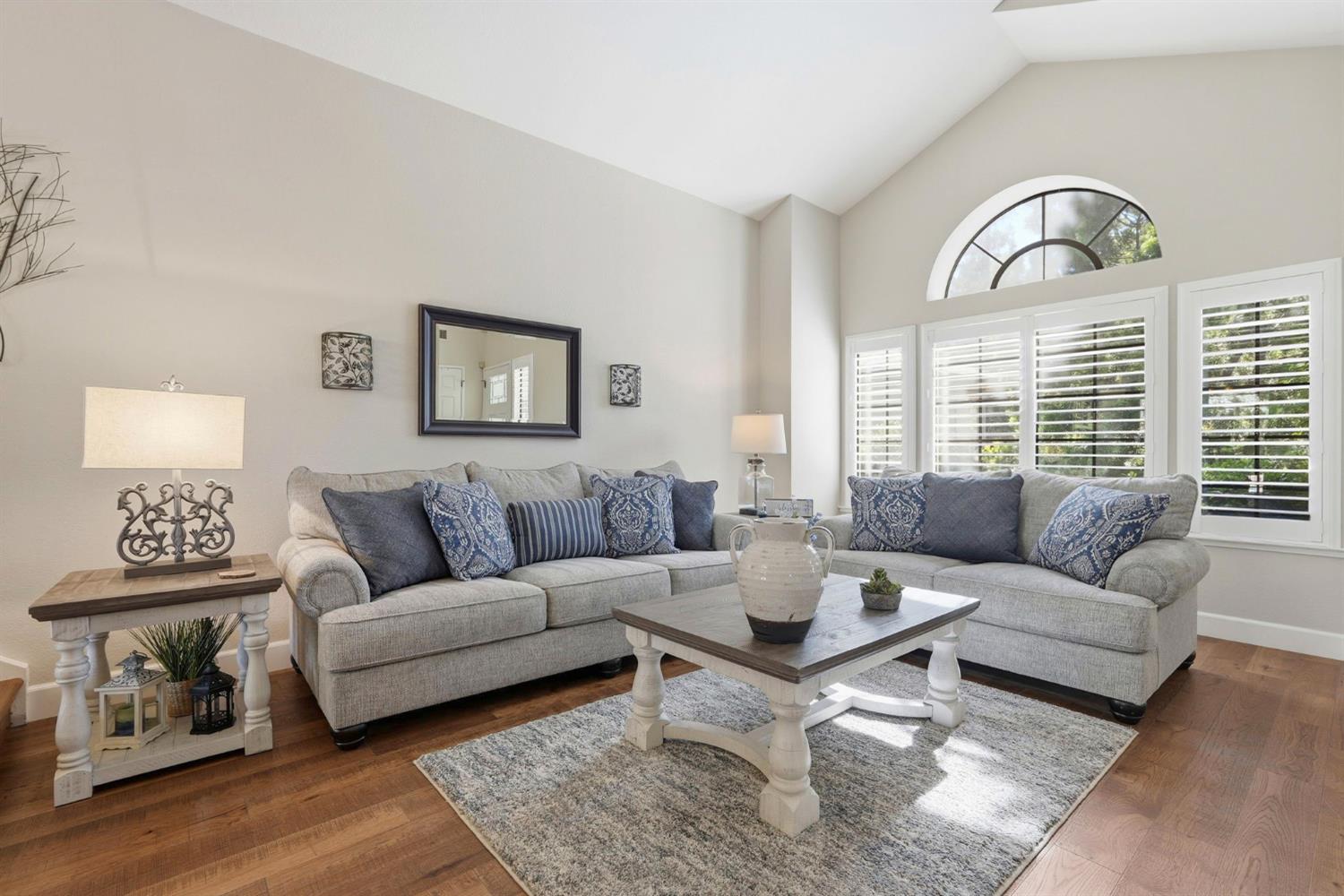 8804 Bradbury Court