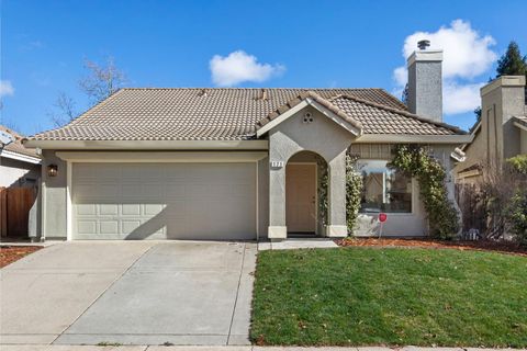 171 Groth Circle Sacramento CA 95834
