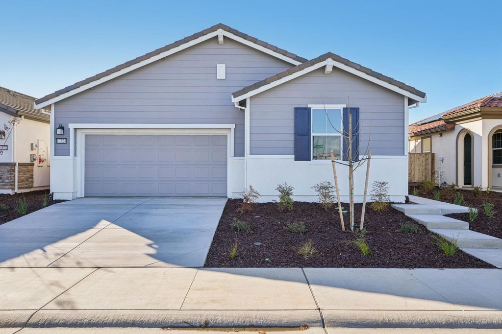 Photo of 10324 W Hema Way, Elk Grove, CA 95757 (MLS # 226035415)