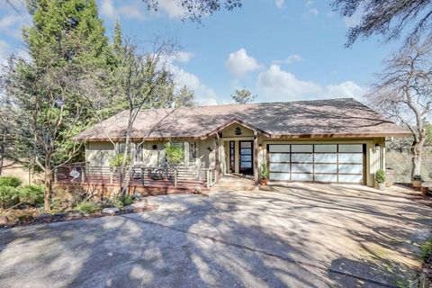 19071 Hummingbird Drive, Penn Valley, CA 95946 - MLS#: 225023499