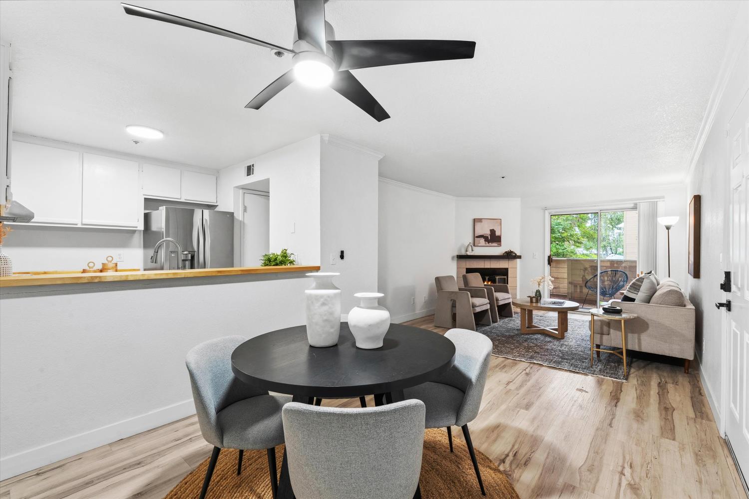 1019 Dornajo Way 160