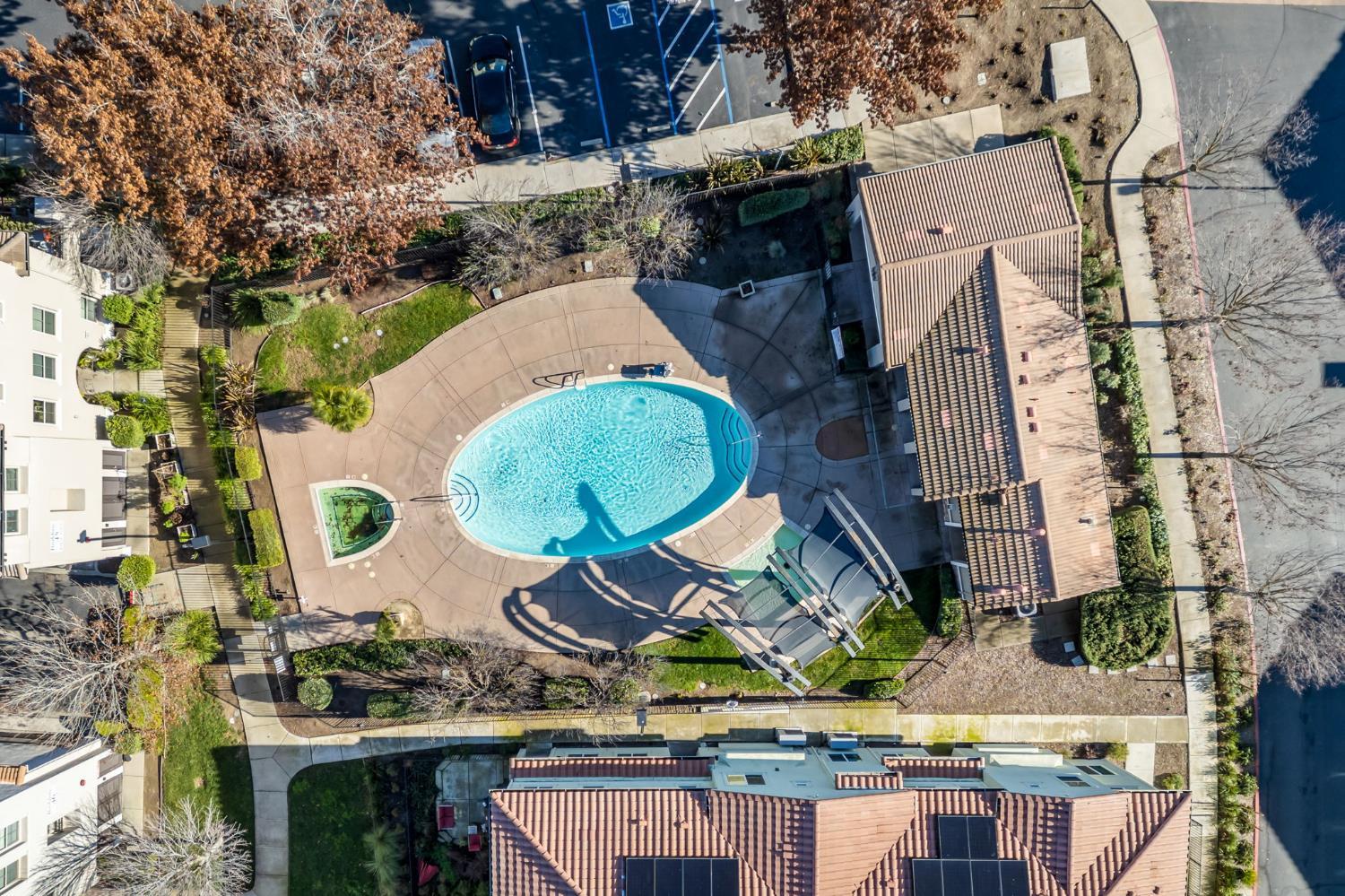 3501 E COMMERCE Way 35104