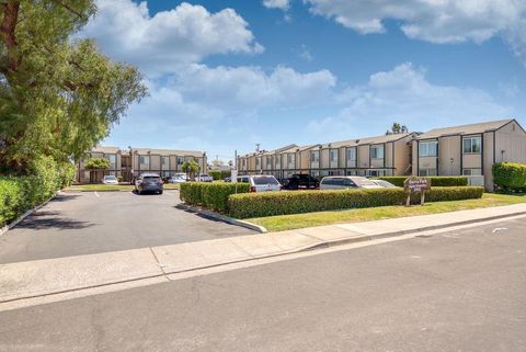 2942 Sierra Street Riverbank CA 95367