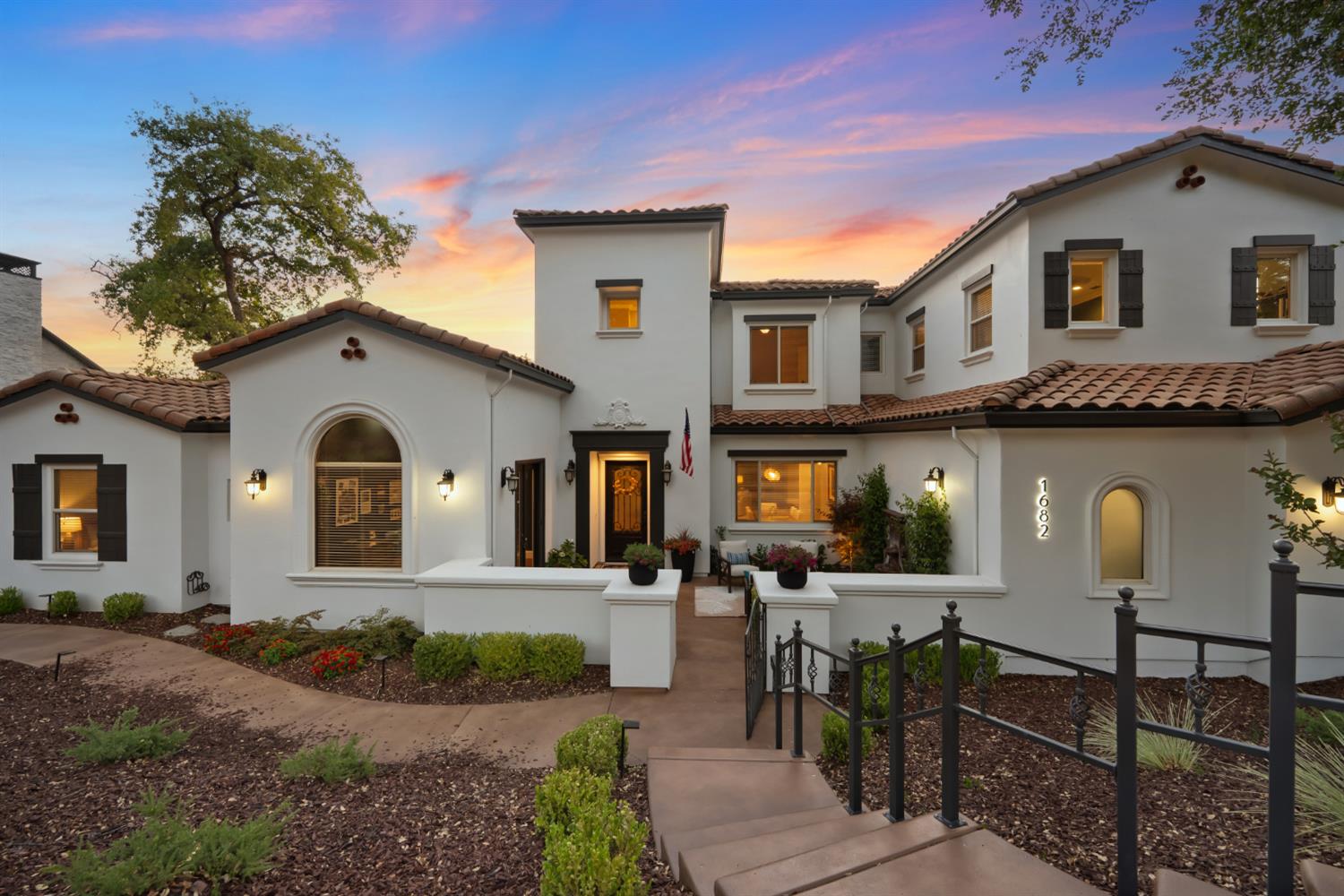 1682 Camino Verdera