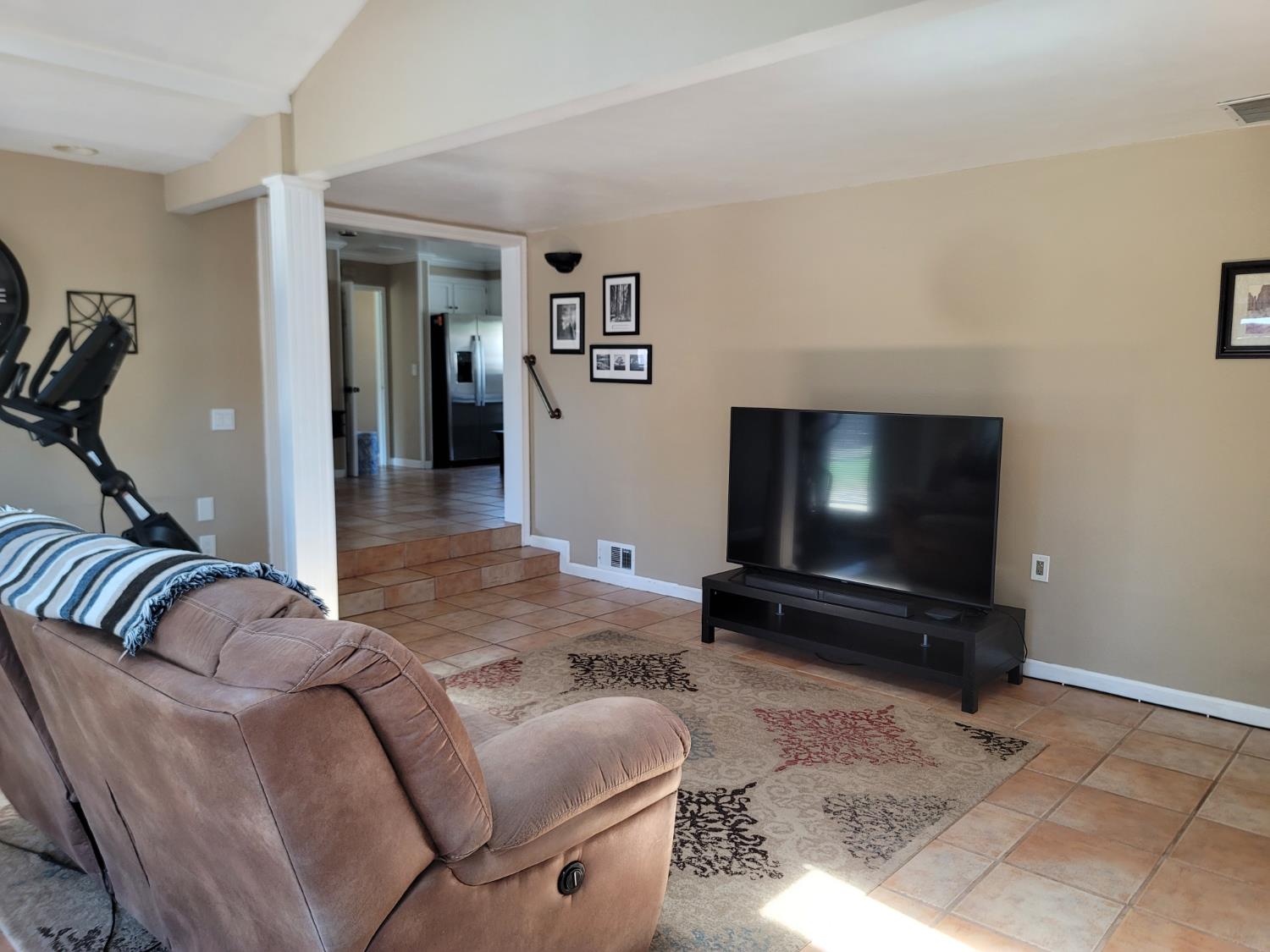 6608 Penney Way