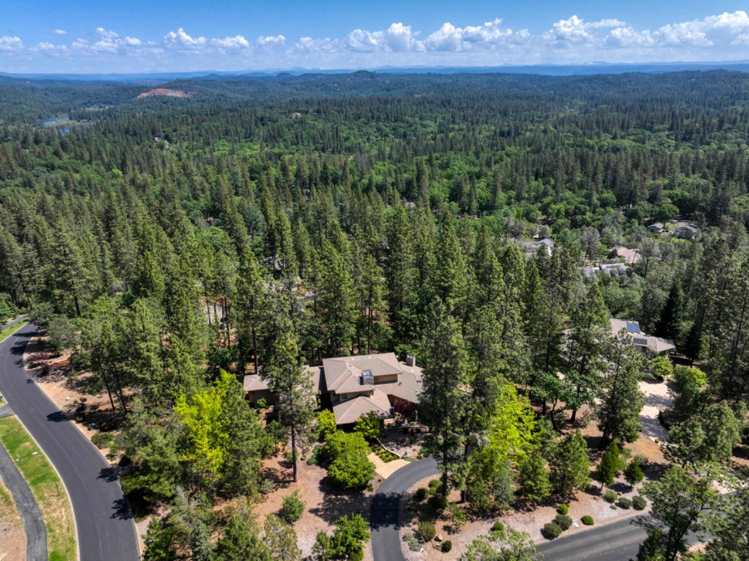 15090 Grand Knoll Drive