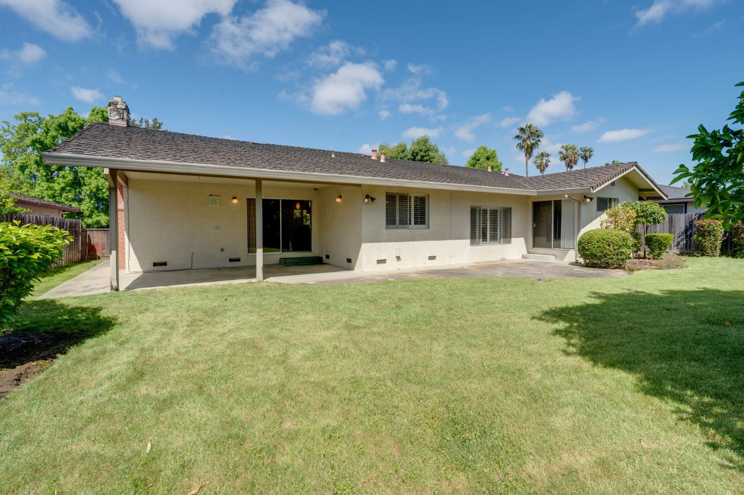 7341 S Land Park Drive