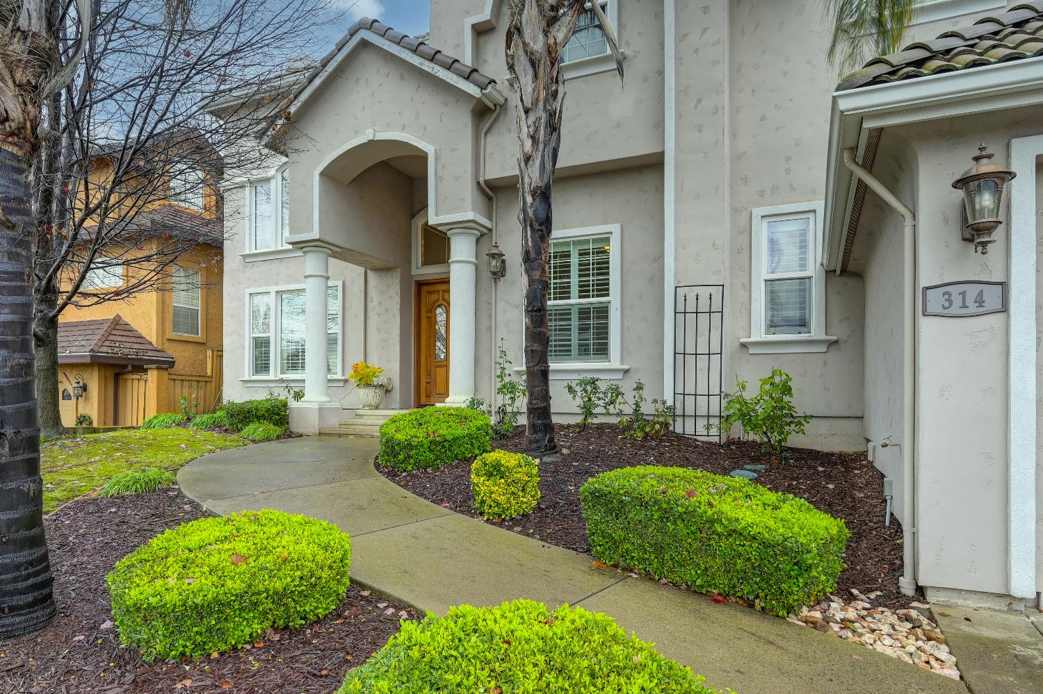 314 W Canyon Falls Drive