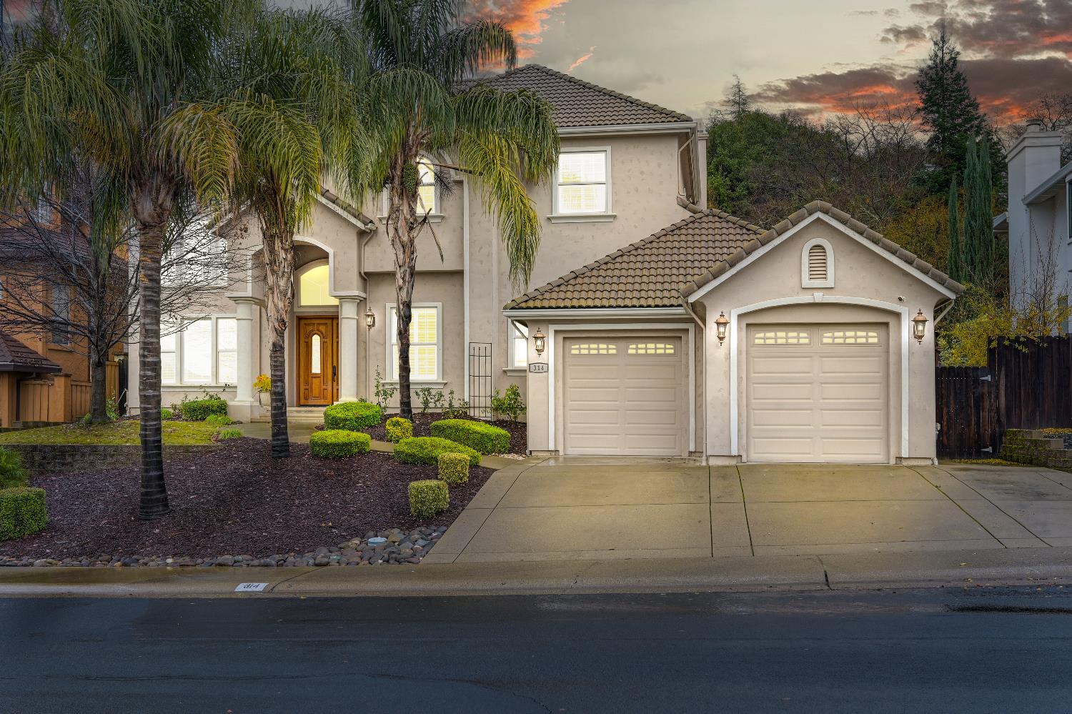 314 W Canyon Falls Drive