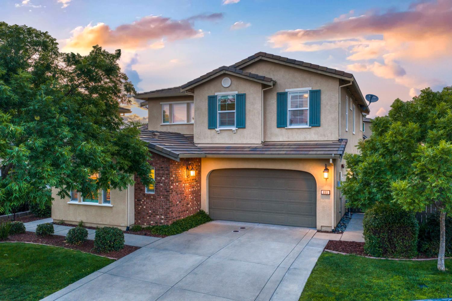 895 Calico Court