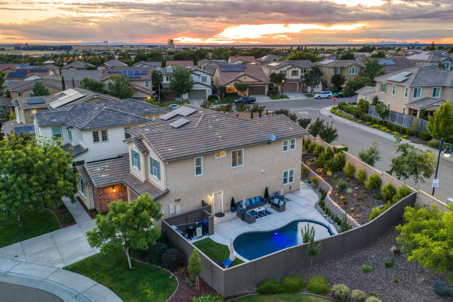 895 Calico Court