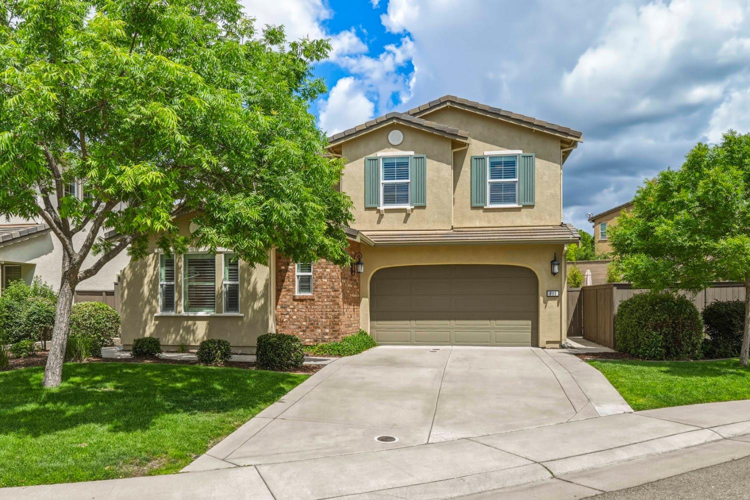 895 Calico Court
