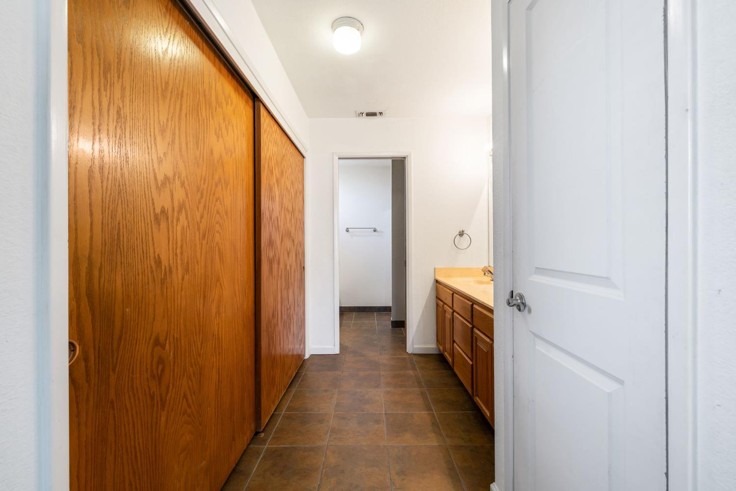 9286 Ultra Court