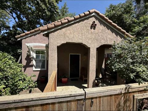 219 Cottage A Davis CA 95616