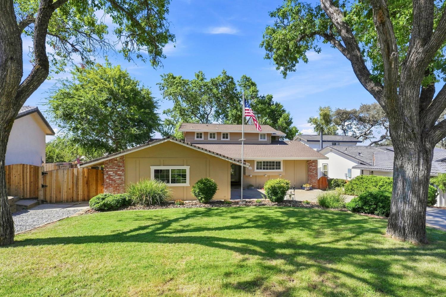 2488 Willowdale Drive