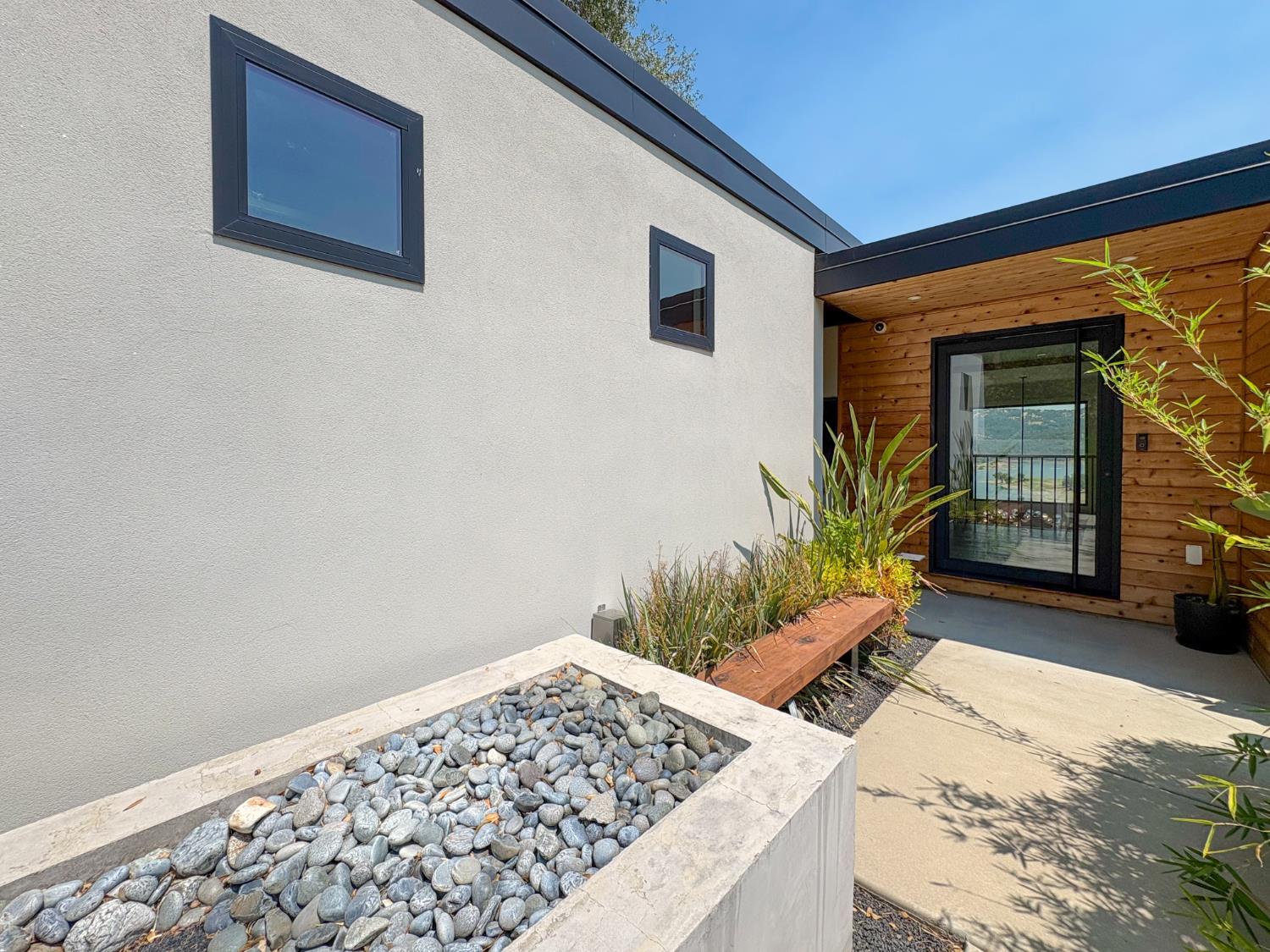 3769 Mountainview Drive