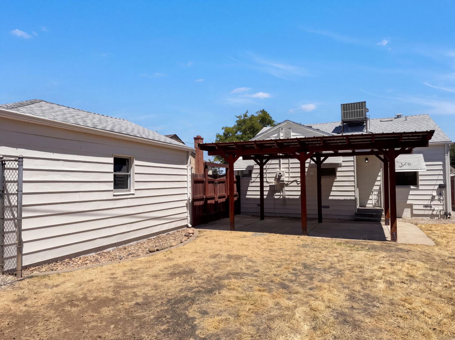 6016 Sampson Boulevard